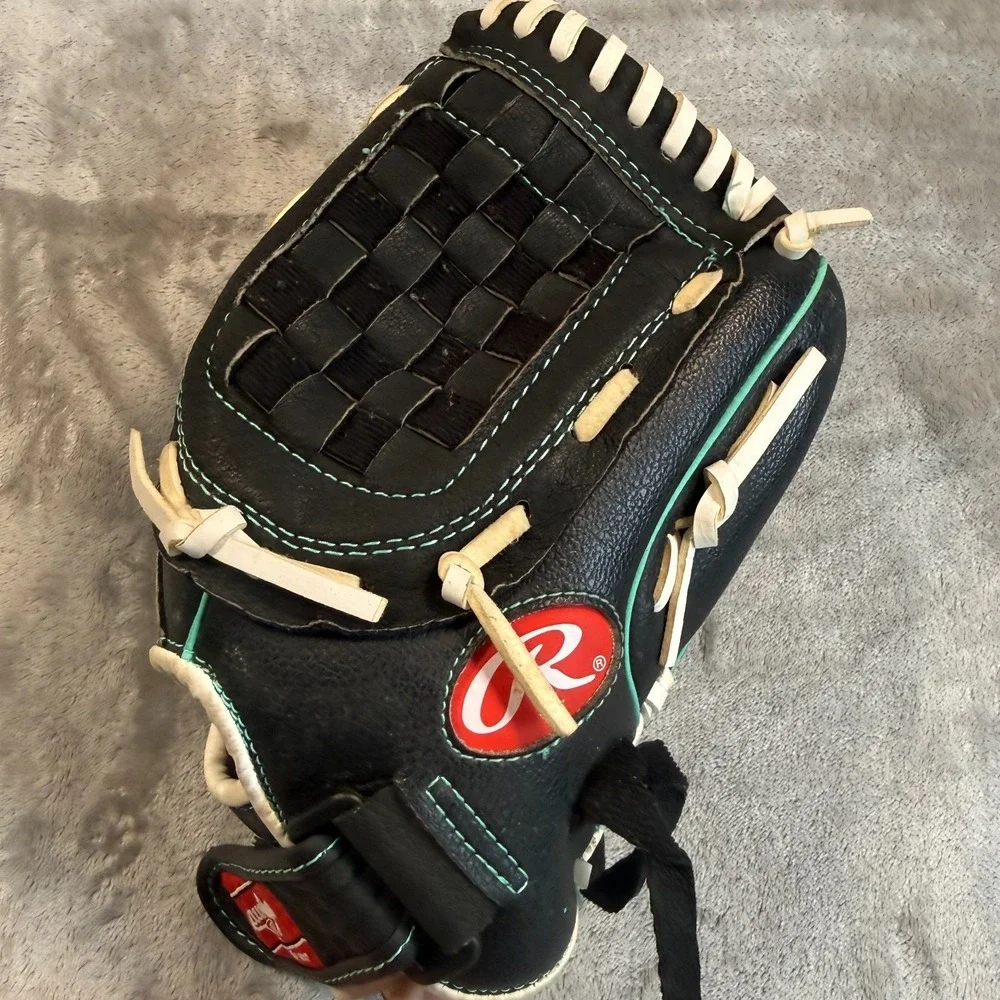Rawlings R9 Fastpitch Softball Glove 11.5